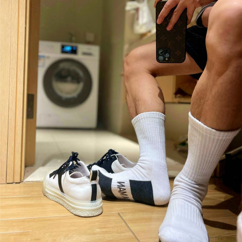D.M Cotton Crew Socks– Breathable Sport Socks with Cushioned Sole