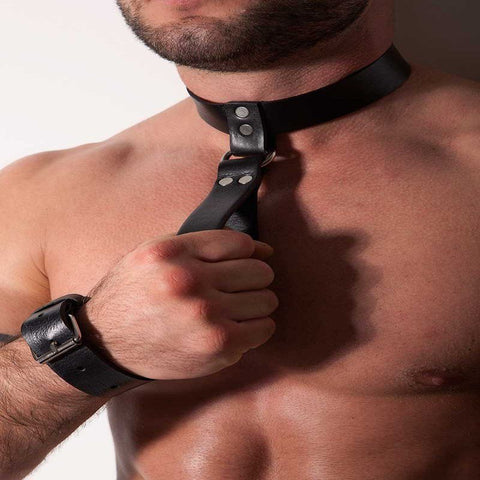 D.M Men's Cowhide Collar Personality Leather Decorative Toy Sexy