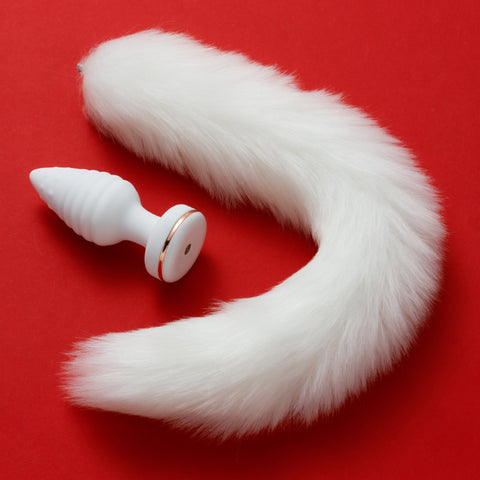 Fox tail anal plug vibrating toy