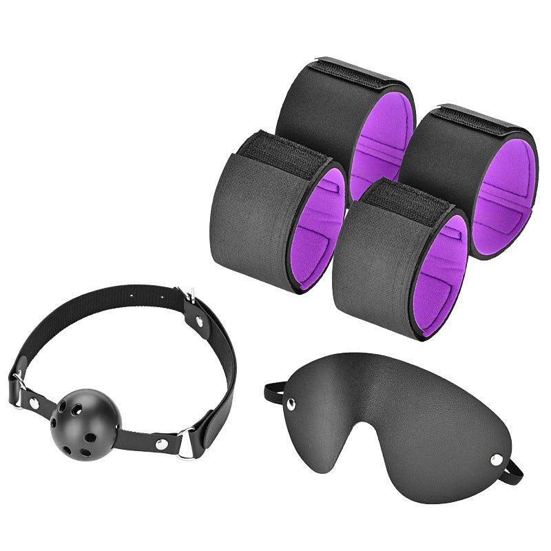 SM bondage three-piece muzzle plug blindfold handcuffs